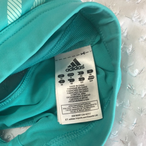 Padded adidas sports bra - Picture 3 of 4